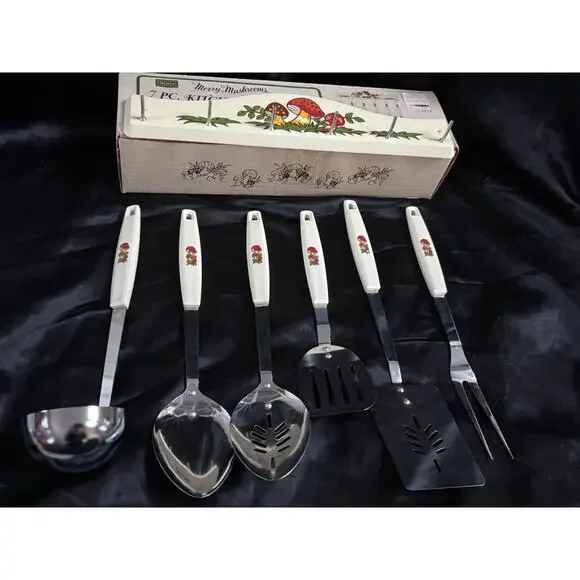 Sears Merry Mushrooms 7 Piece Kitchen Utensils Tool Set Wall Rack & Original Box